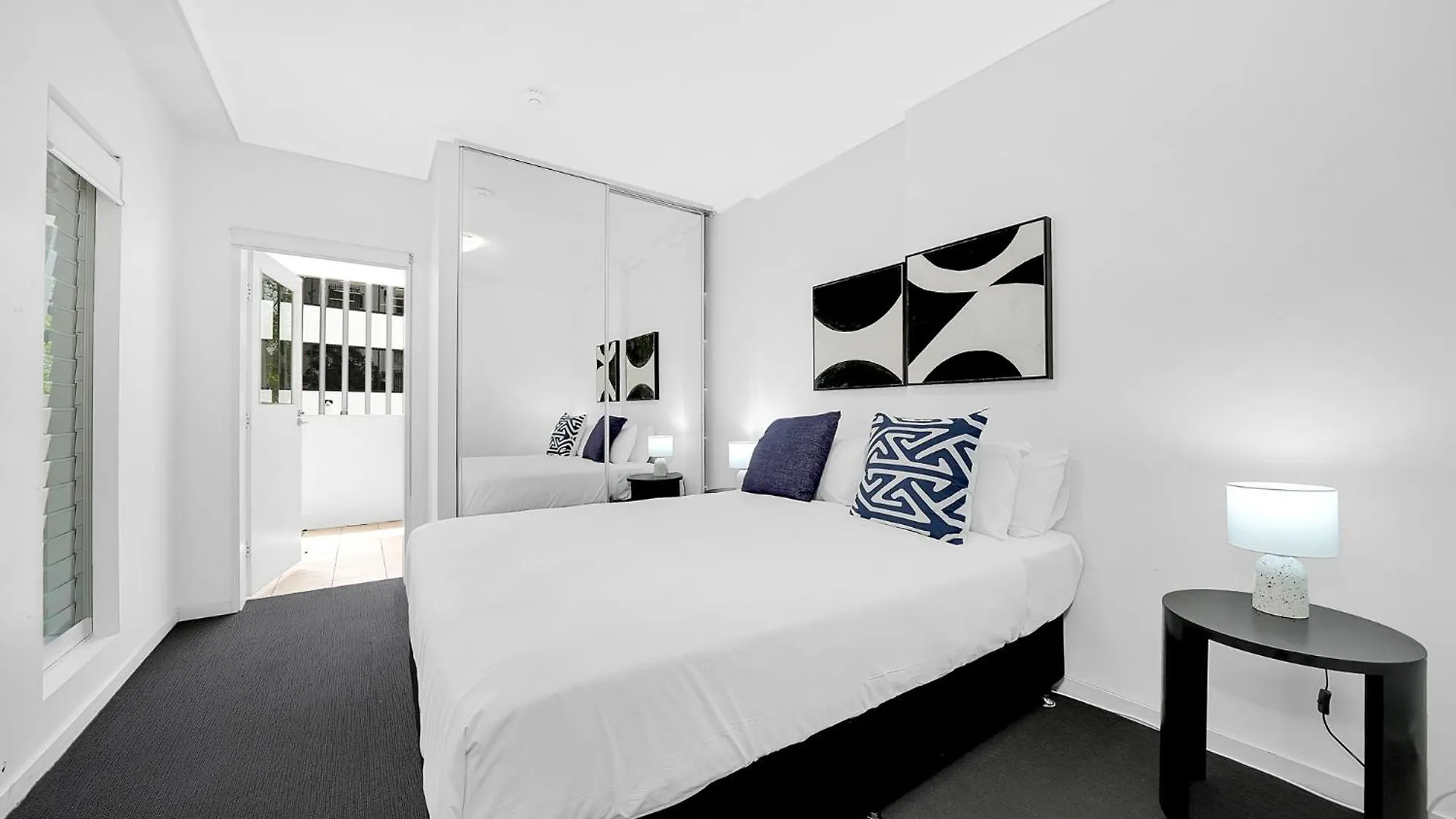 **** Aparthotel Trilogy Residences Brisbane Australia