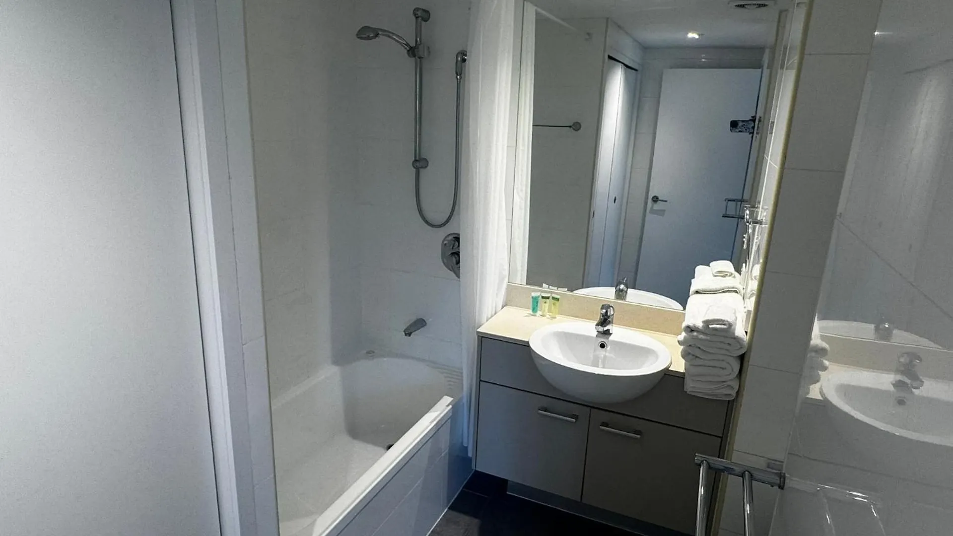Trilogy Residences Brisbane 4*,  Australien